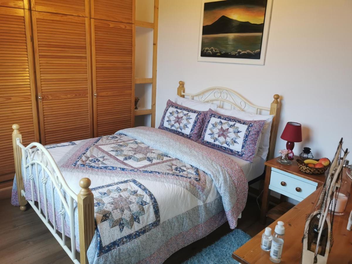 Catherine'S Lair A Quiet Peaceful Homestay Westport Esterno foto