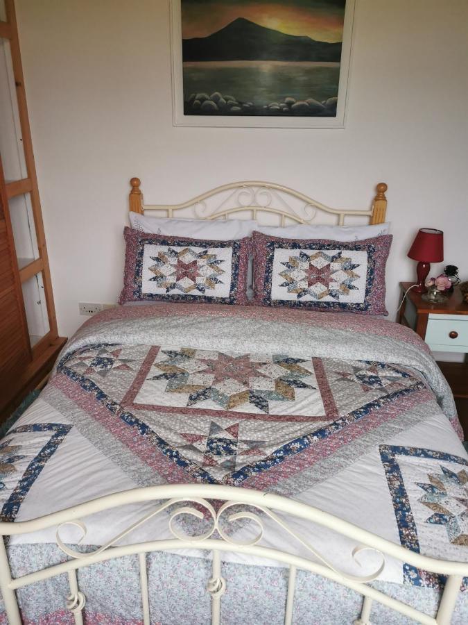 Catherine'S Lair A Quiet Peaceful Homestay Westport Esterno foto