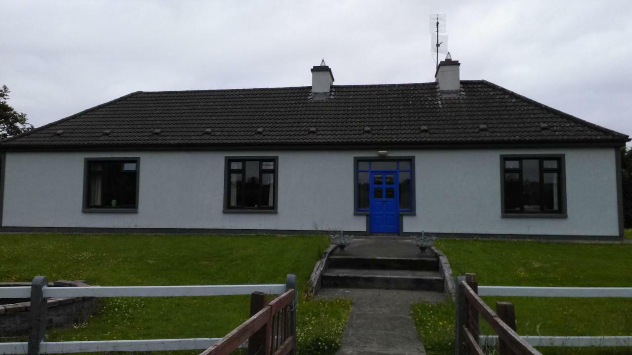 Catherine'S Lair A Quiet Peaceful Homestay Westport Esterno foto