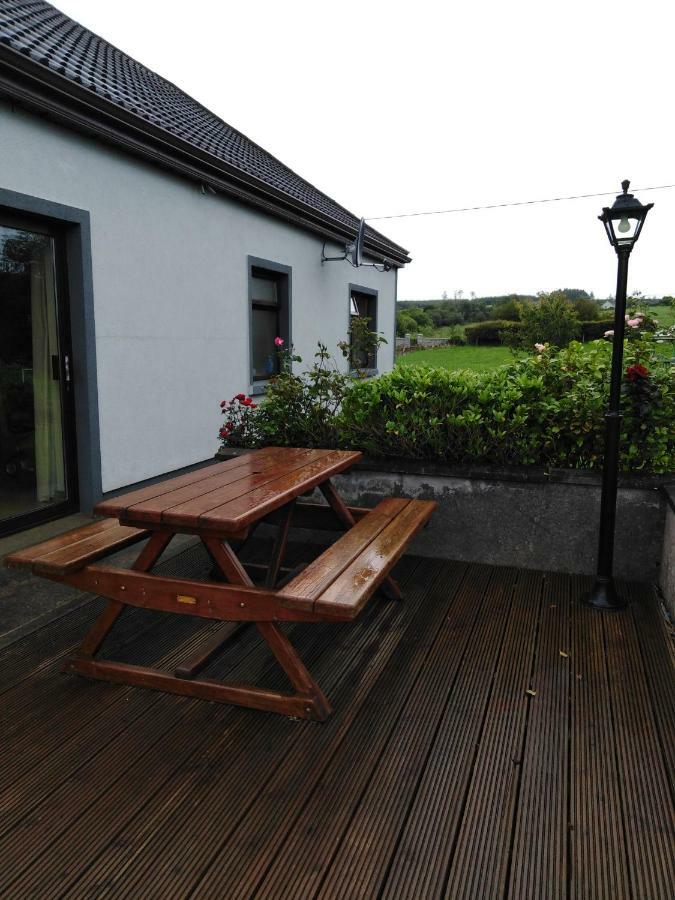 Catherine'S Lair A Quiet Peaceful Homestay Westport Esterno foto